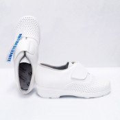 Sapato antiderrapante branco